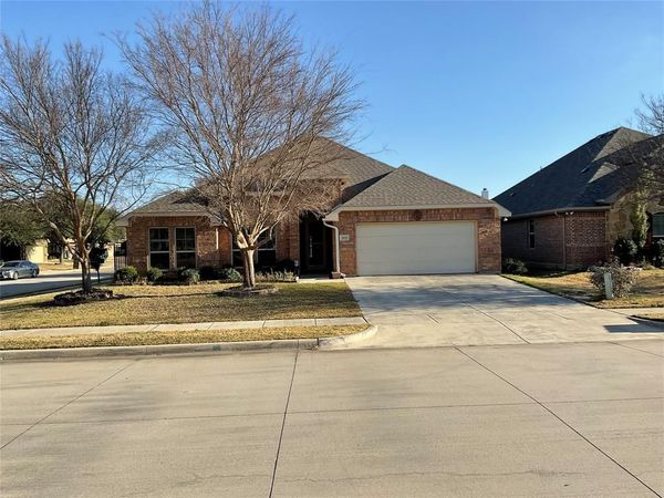 1631 St Croix Street, Burleson, TX 76028