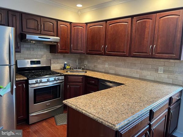 100 EAVES MILL ROAD, MEDFORD, NJ 08055