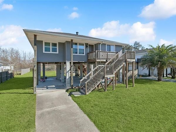 138 BAZILE Drive, Braithwaite, LA 70040