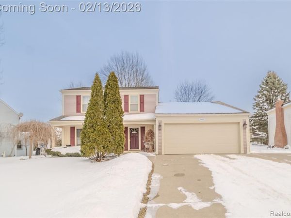 34711 Bunker Hill Drive, Farmington, MI 48331