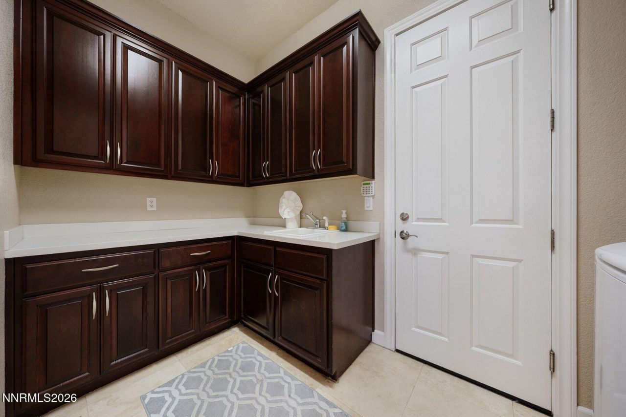 2655 Friesian Court, Reno, NV 89521 Photo