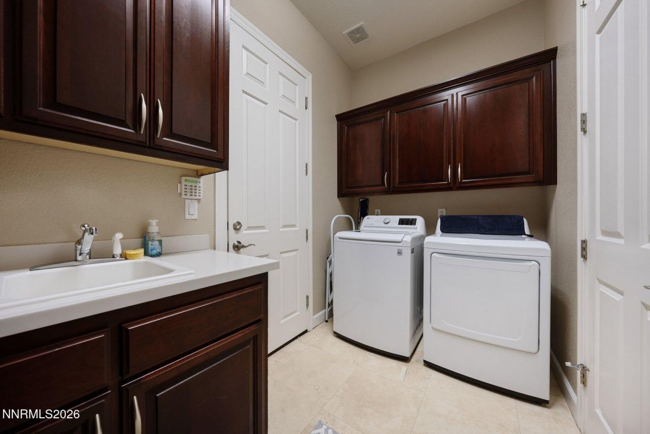 2655 Friesian Court, Reno, NV 89521 Photo