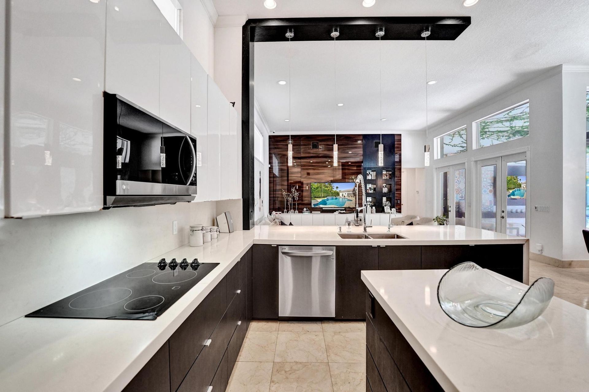 13763 NW 18th Ct, Pembroke Pines, FL 33028 Photo