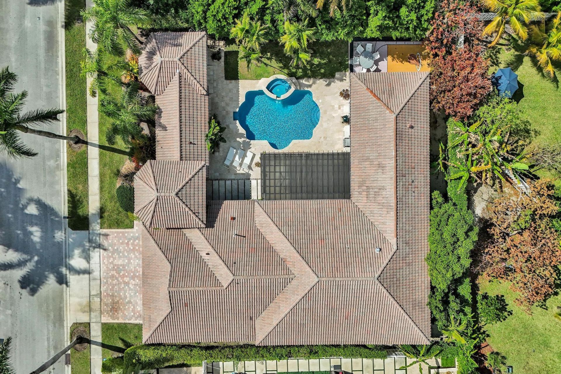 13763 NW 18th Ct, Pembroke Pines, FL 33028 Photo