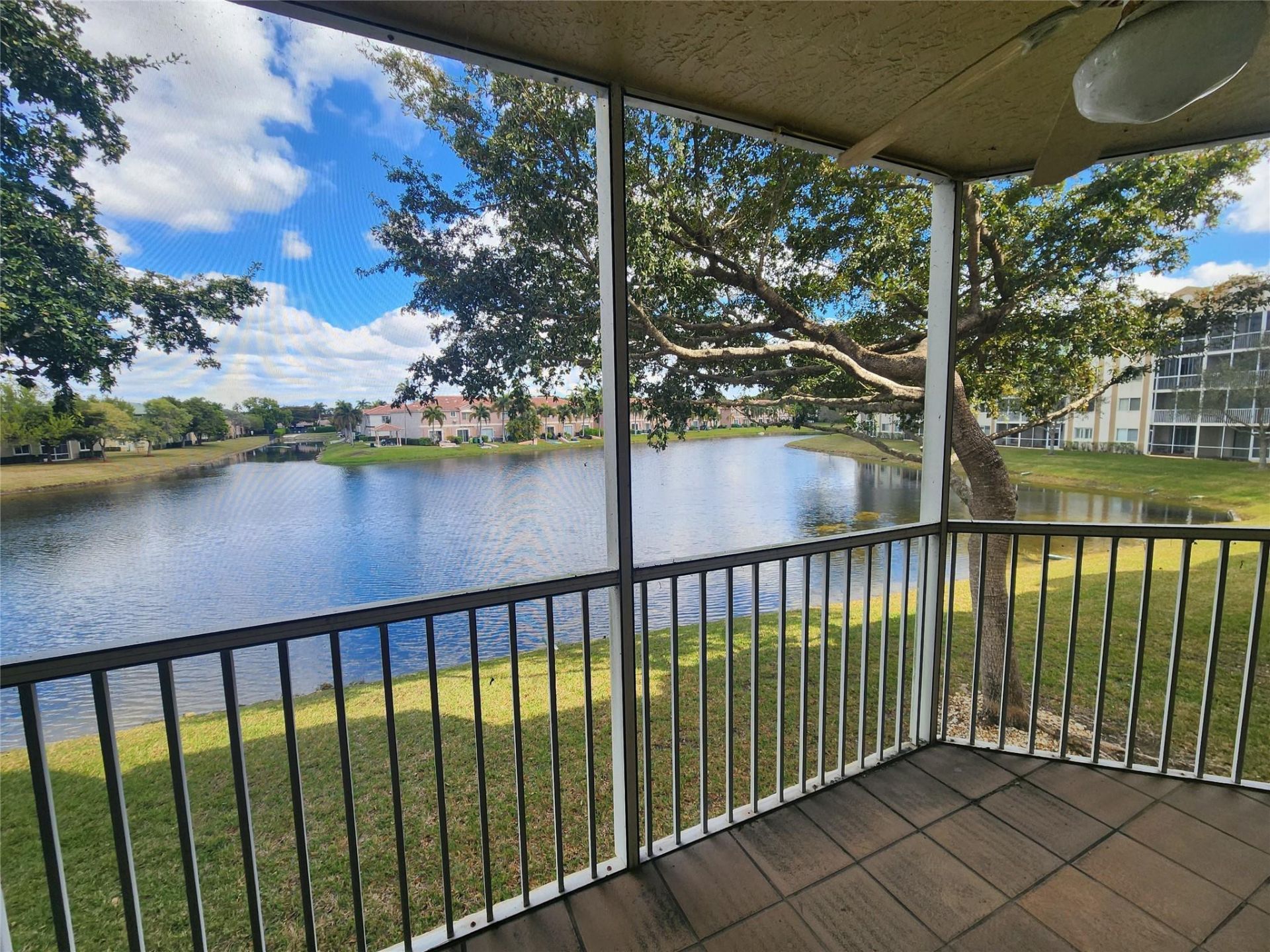 7751 Southampton Terrace, Unit 213, Tamarac, FL 33321 Photo