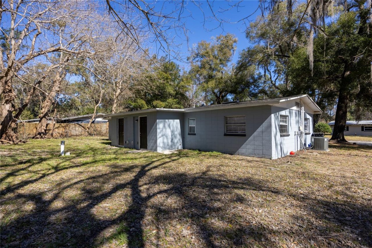 2200 SE 46th Terrace, Gainesville, FL 32641 Photo