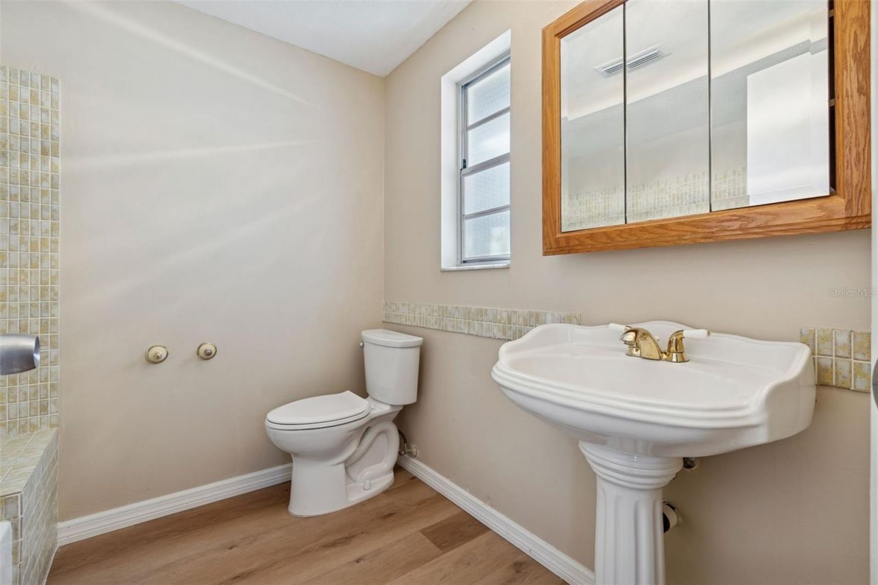 6419 1st Avenue W, Bradenton, FL 34209 Photo