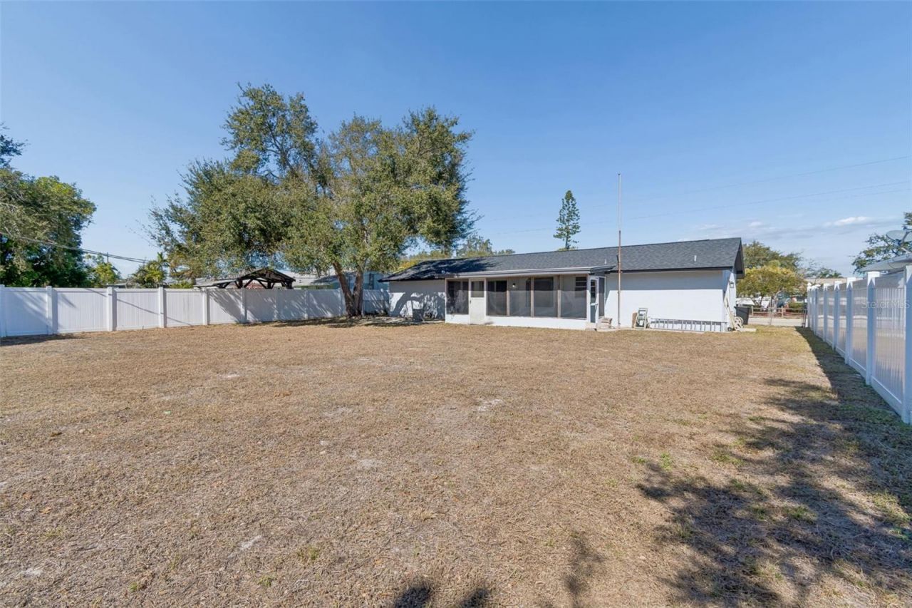 6419 1st Avenue W, Bradenton, FL 34209 Photo