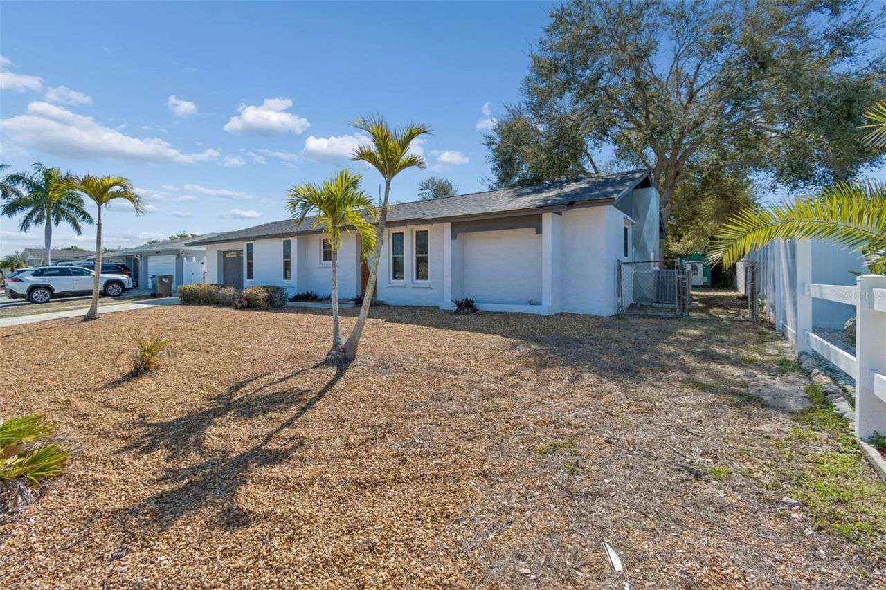 6419 1st Avenue W, Bradenton, FL 34209 Photo