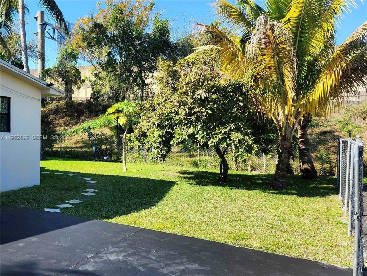 11120 NW 6th Ave, Unit 11120, Miami Shores, FL 33168 Photo