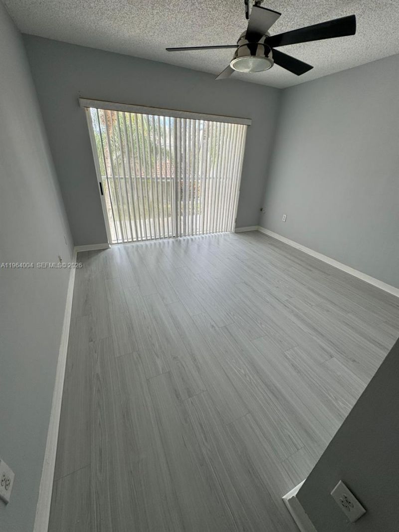 9900 NW 43rd Ter , Doral, FL 33178 Photo