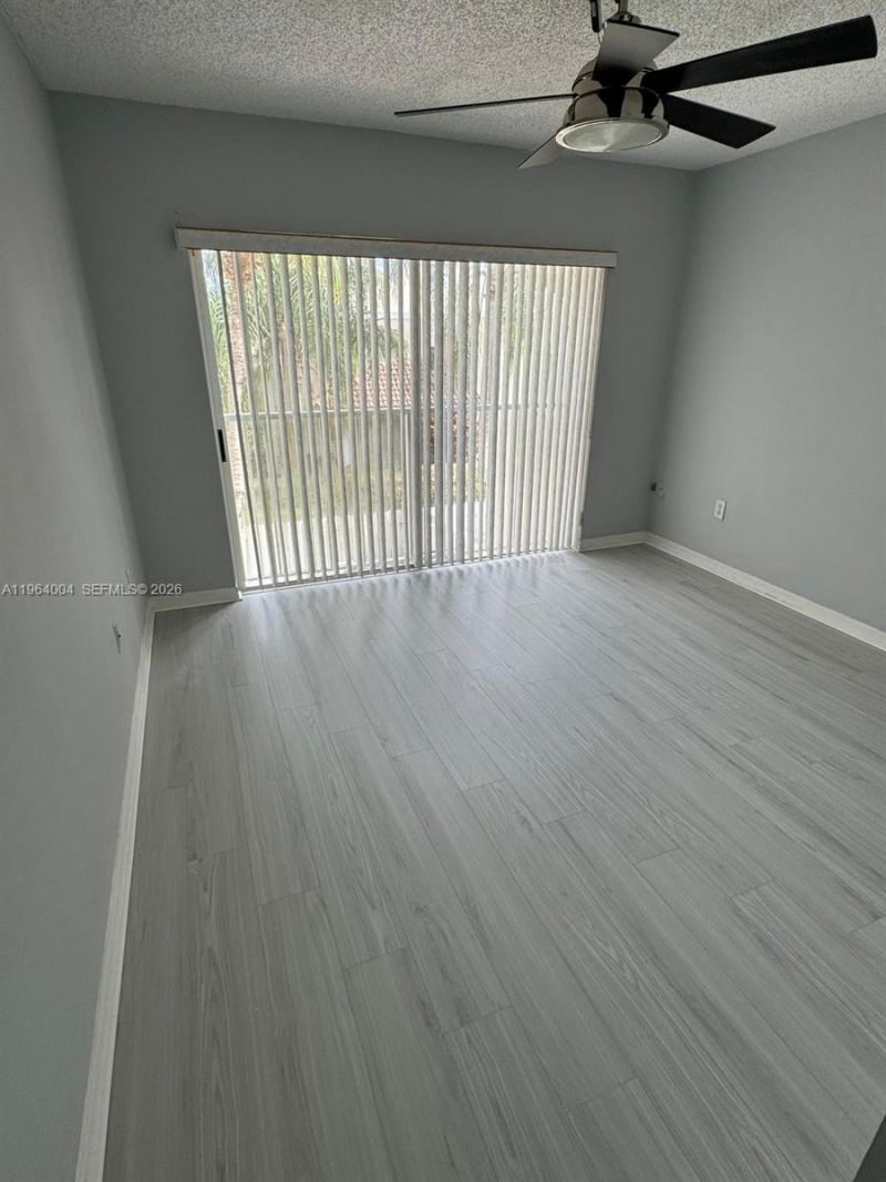 9900 NW 43rd Ter , Doral, FL 33178 Photo