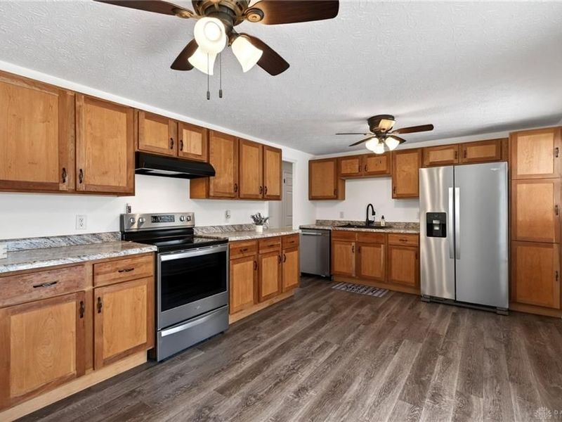 6788 Ginger Avenue, Mad River Township, OH 45323 Photo 12