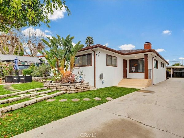 3700 S Bentley, Los Angeles, CA 90034