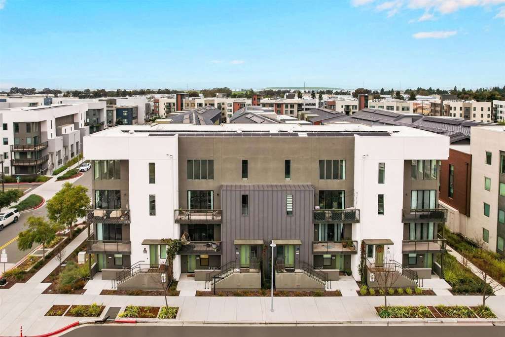 45039 45039 Insight St, Unit 1004, Fremont, CA 94538 Main Photo