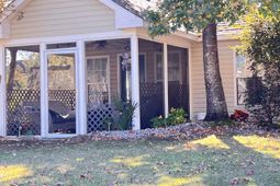 7342 Guinevere Circle photo 4