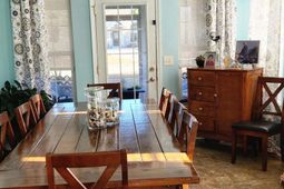 7342 Guinevere Circle photo 4