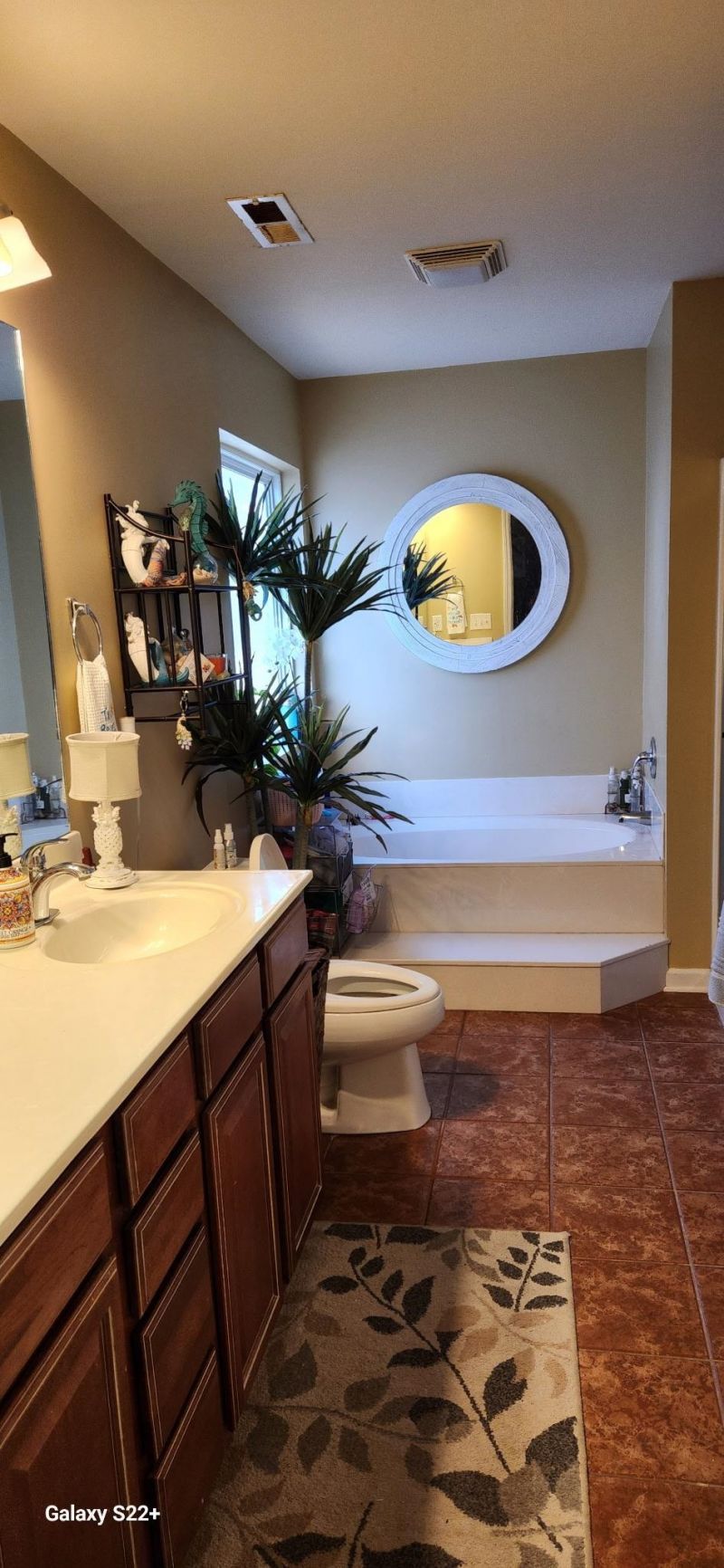 7342 Guinevere Circle Photo 6