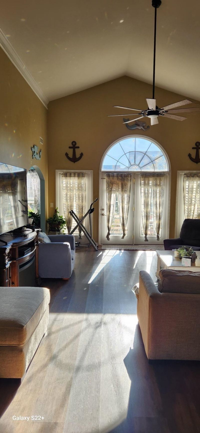 7342 Guinevere Circle Photo 8