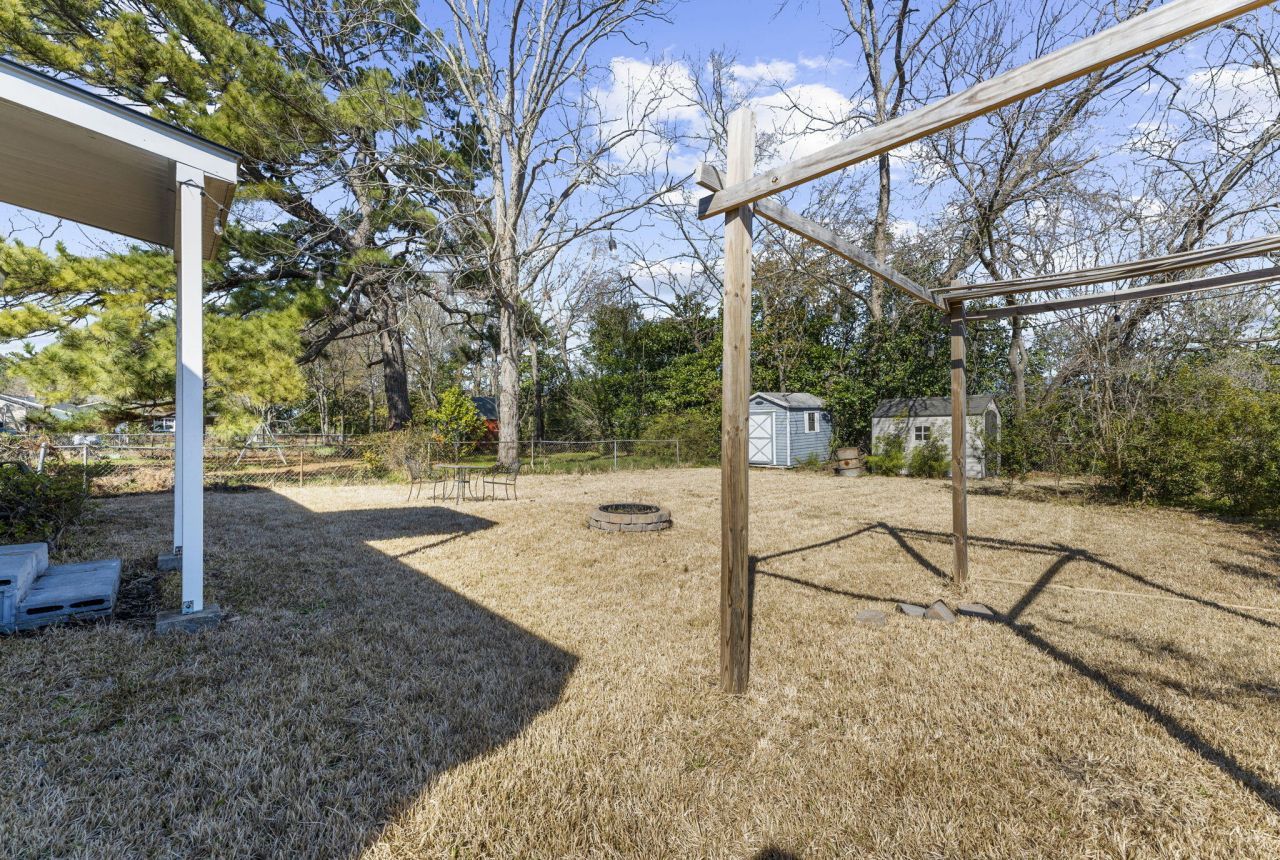 4722 Talisman Street Photo 26