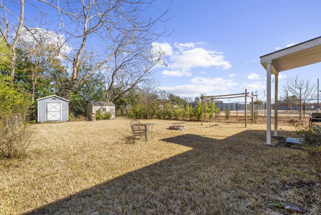 4722 Talisman Street Photo 27