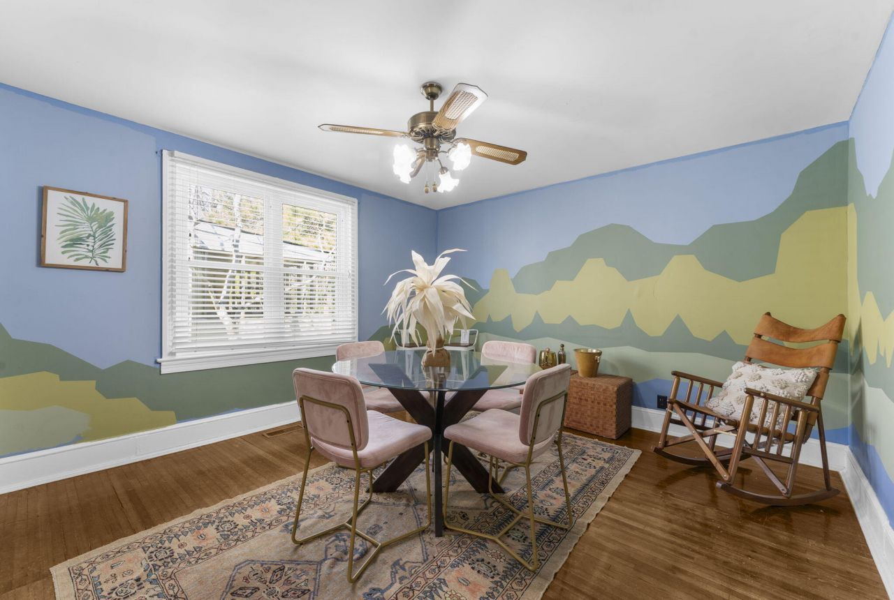 4722 Talisman Street Photo 6