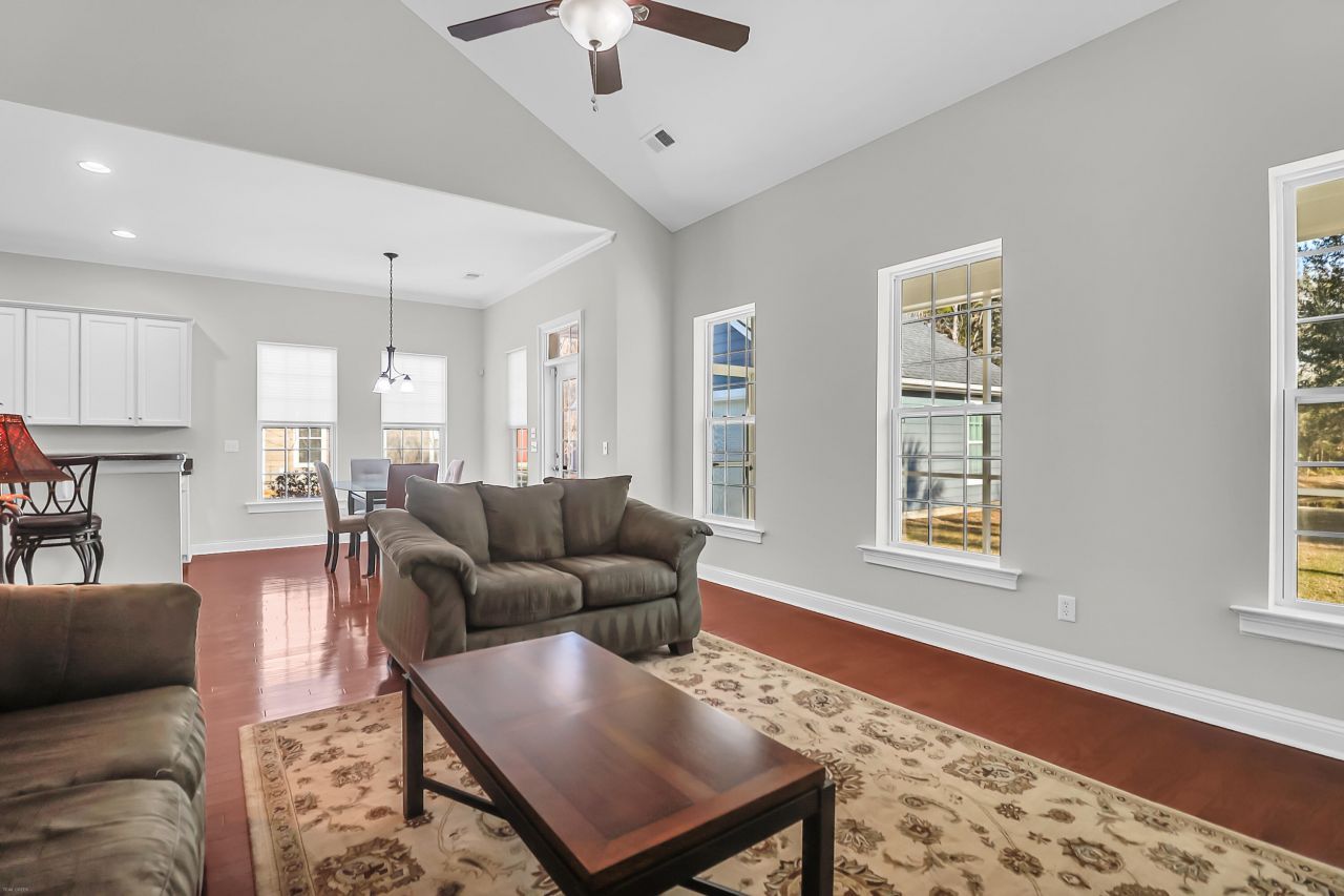 1756 Batten Drive Photo 46