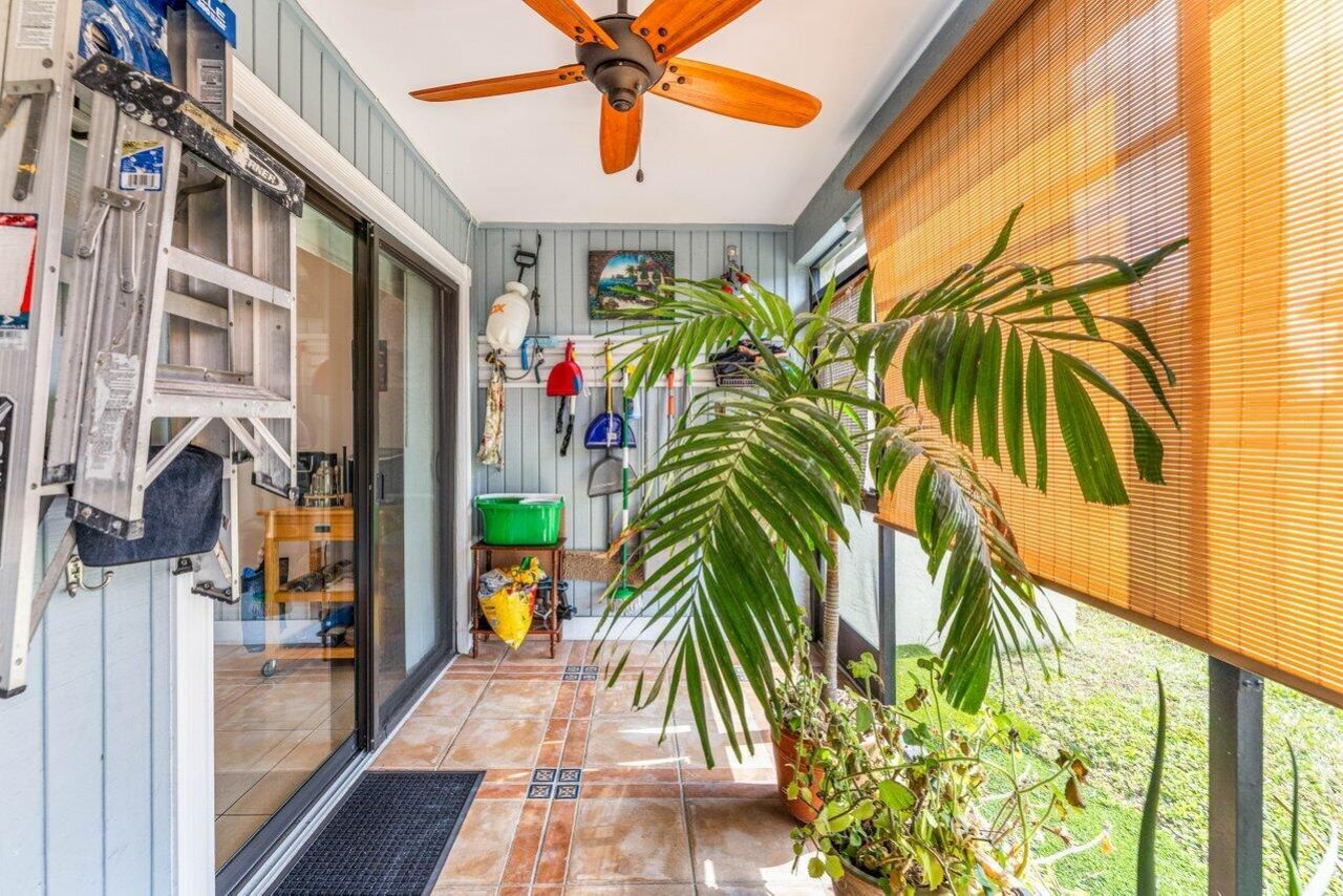 5954 Longbow Lane, Unit 5, West Palm Beach, FL 33415 Photo