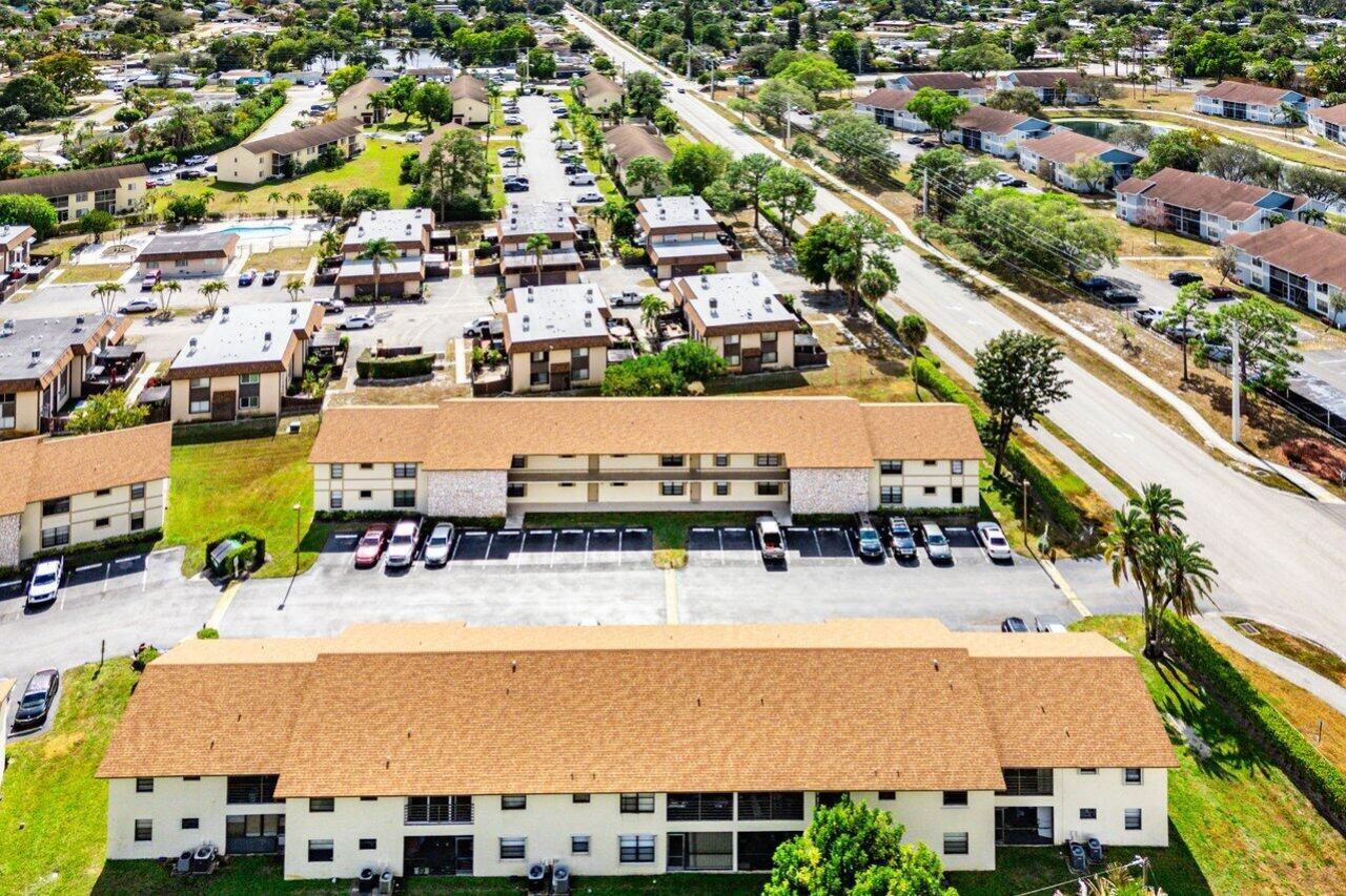 5954 Longbow Lane, Unit 5, West Palm Beach, FL 33415 Photo