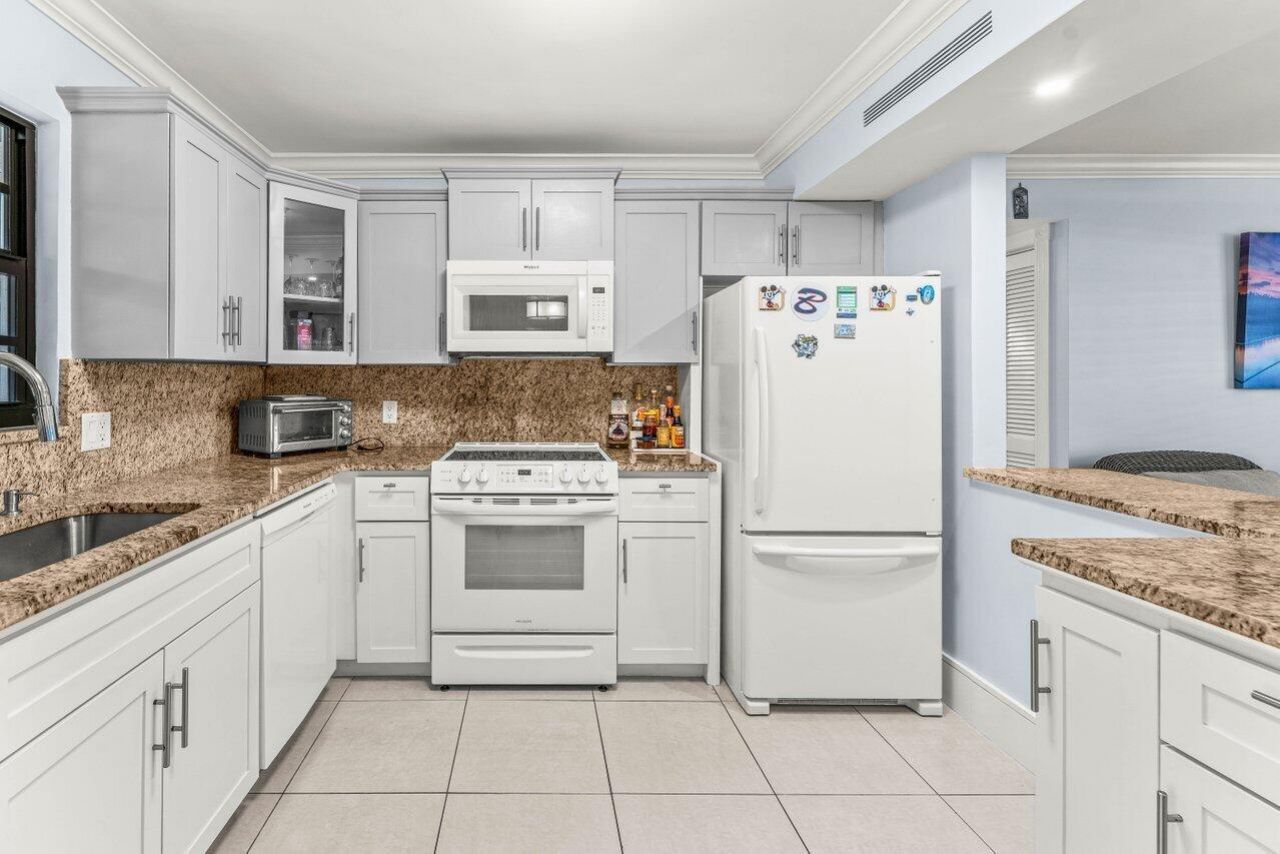 5954 Longbow Lane, Unit 5, West Palm Beach, FL 33415 Photo