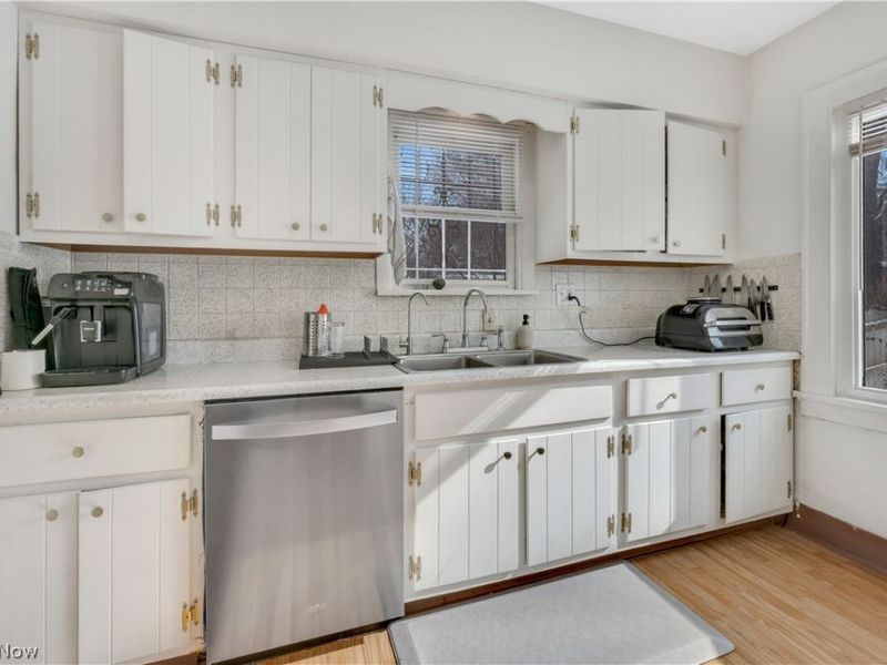 127 Roslyn Drive, Youngstown, OH 44505 Photo 11