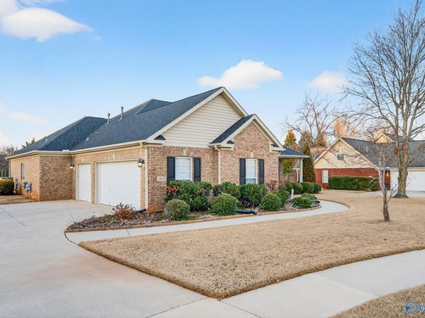103 Bridge Arbor Lane, Huntsville, AL 35811