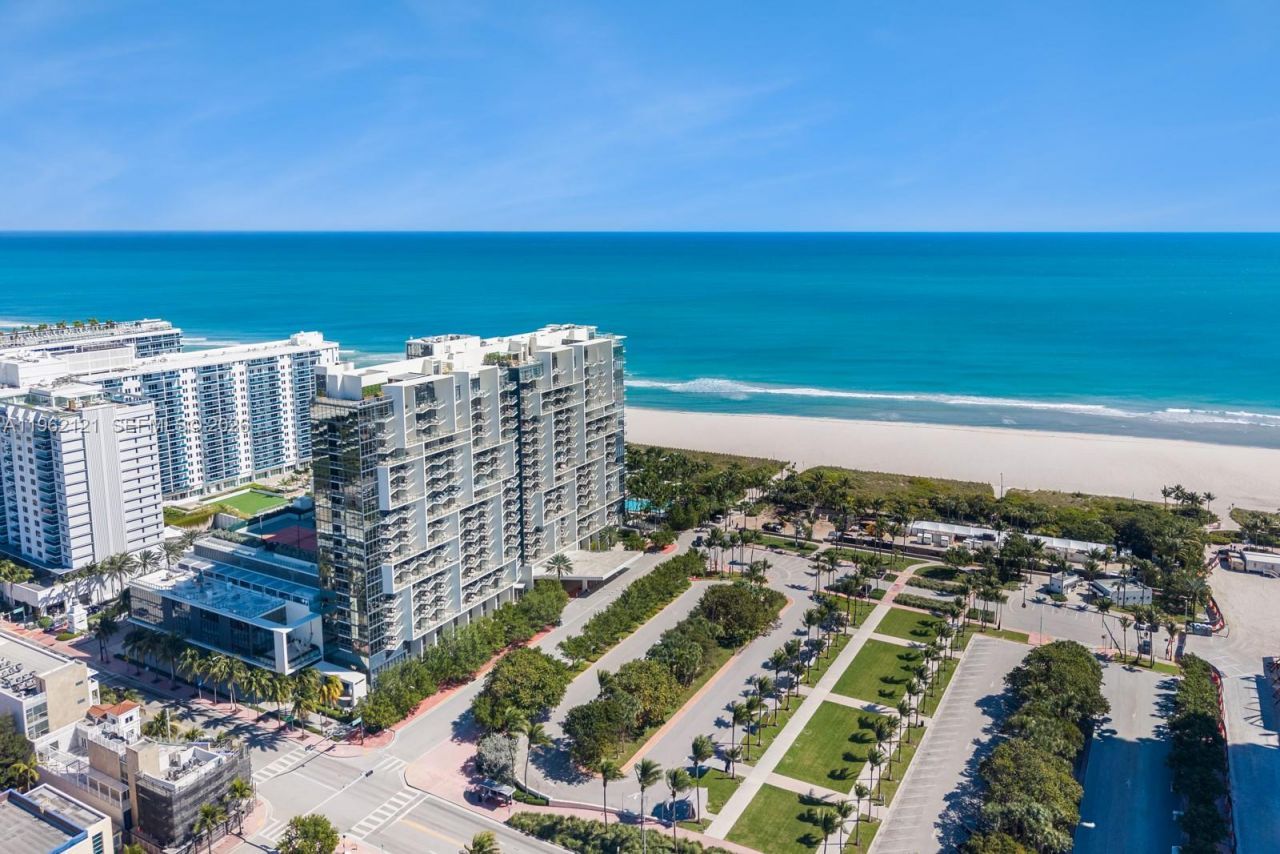 2201 Collins Ave, Unit 1010, Miami Beach, FL 33139 Photo