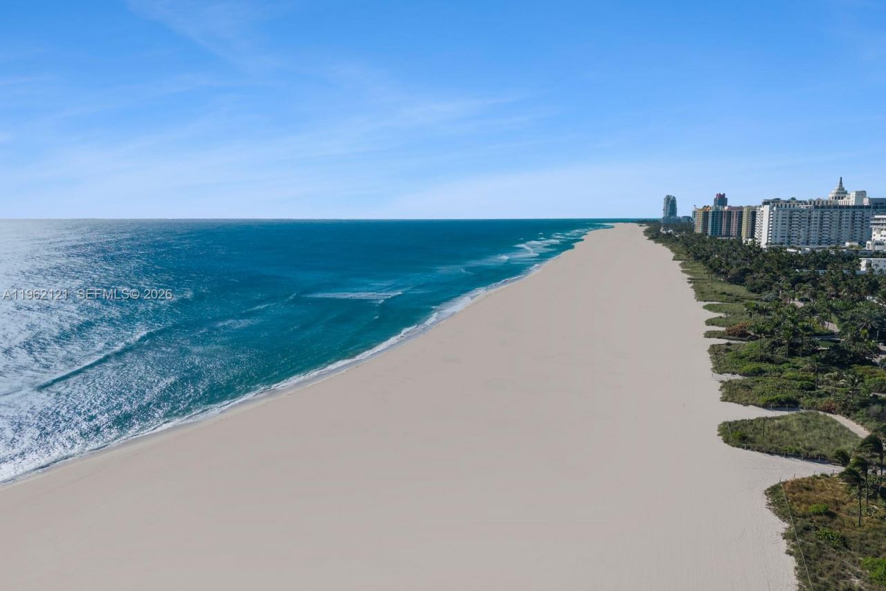 2201 Collins Ave, Unit 1010, Miami Beach, FL 33139 Photo