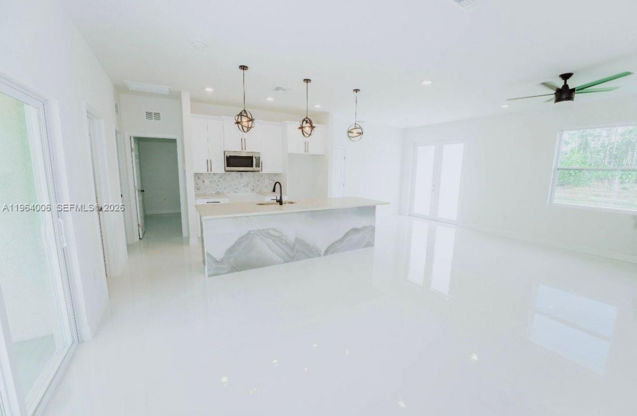 4405 E 7th , Lehigh Acres, FL 33972 Photo