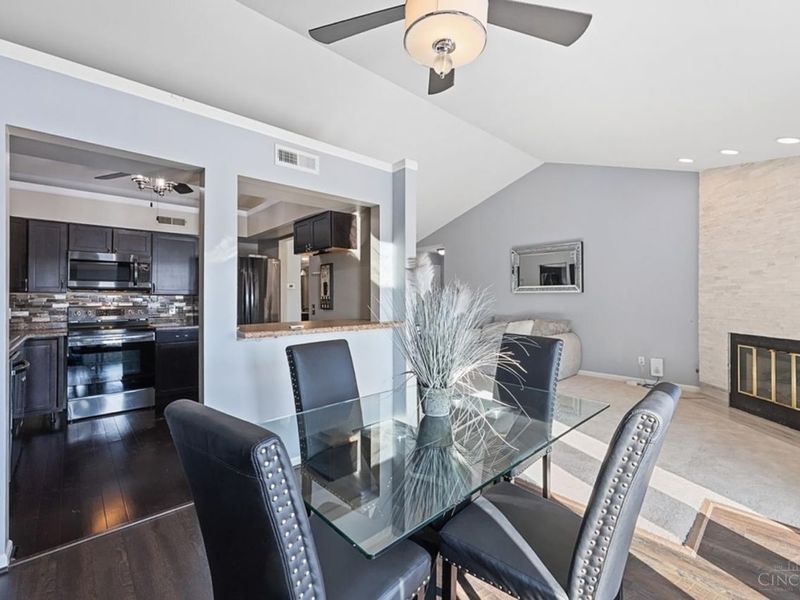 6289 Eagles Lake Drive, Unit 5, Cincinnati, OH 45248 Photo 14