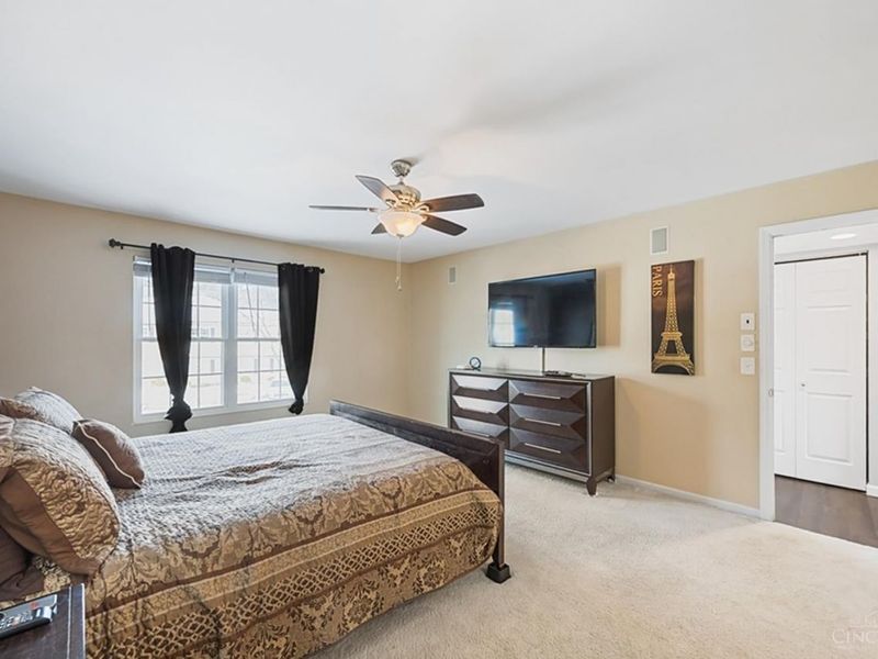 6289 Eagles Lake Drive, Unit 5, Cincinnati, OH 45248 Photo 23