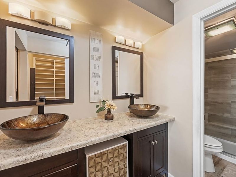 6289 Eagles Lake Drive, Unit 5, Cincinnati, OH 45248 Photo 28