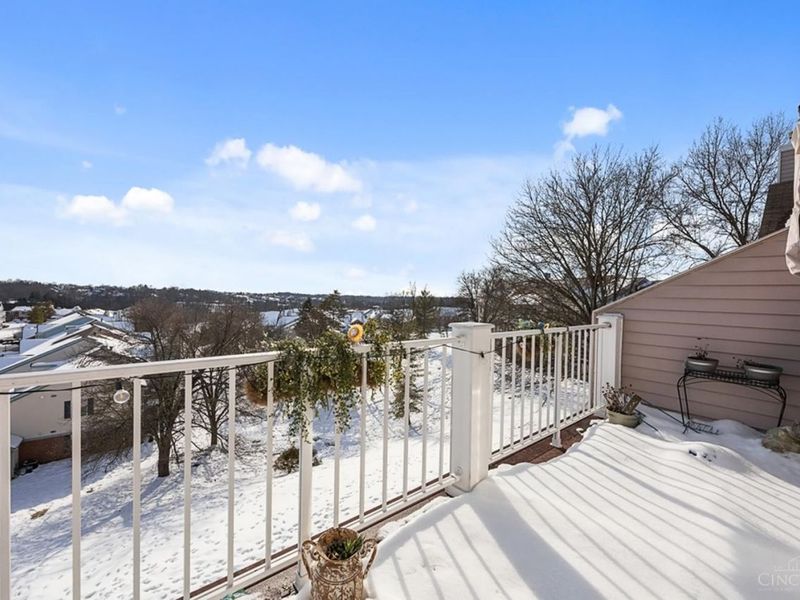 6289 Eagles Lake Drive, Unit 5, Cincinnati, OH 45248 Photo 38