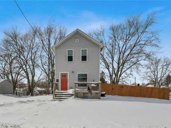 304 Baldwin Avenue, Niles, OH 44446