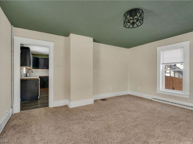 304 Baldwin Avenue, Niles, OH 44446 Photo 4