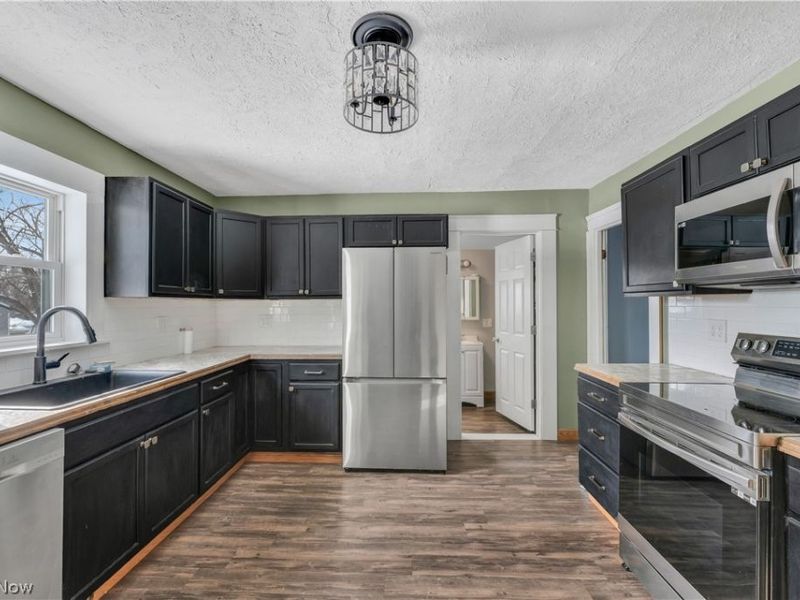 304 Baldwin Avenue, Niles, OH 44446 Photo 7