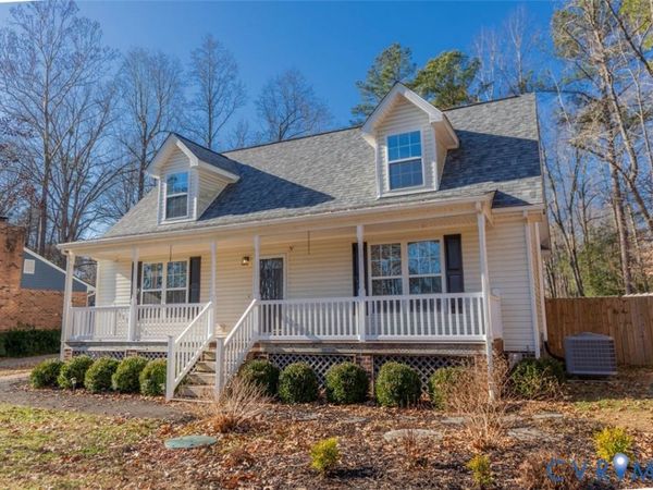 351 Lake Caroline Drive , Ruther Glen, VA 22546