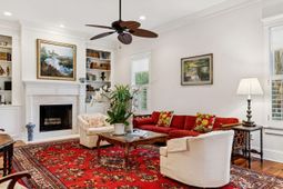 55 Eastlake Road photo 4