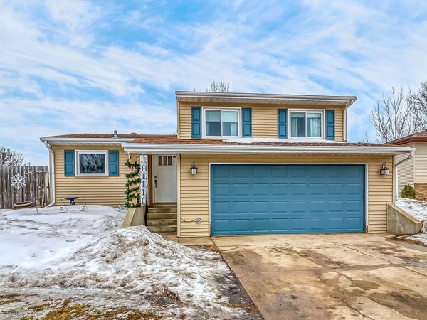 622 12TH Avenue E, West Fargo, ND 58078