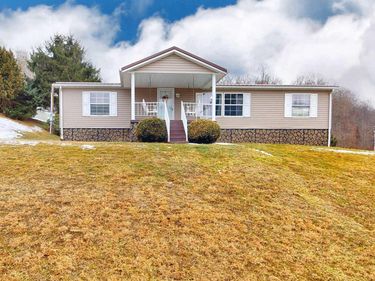 146 BOYLEN Avenue, Grafton, WV 26354