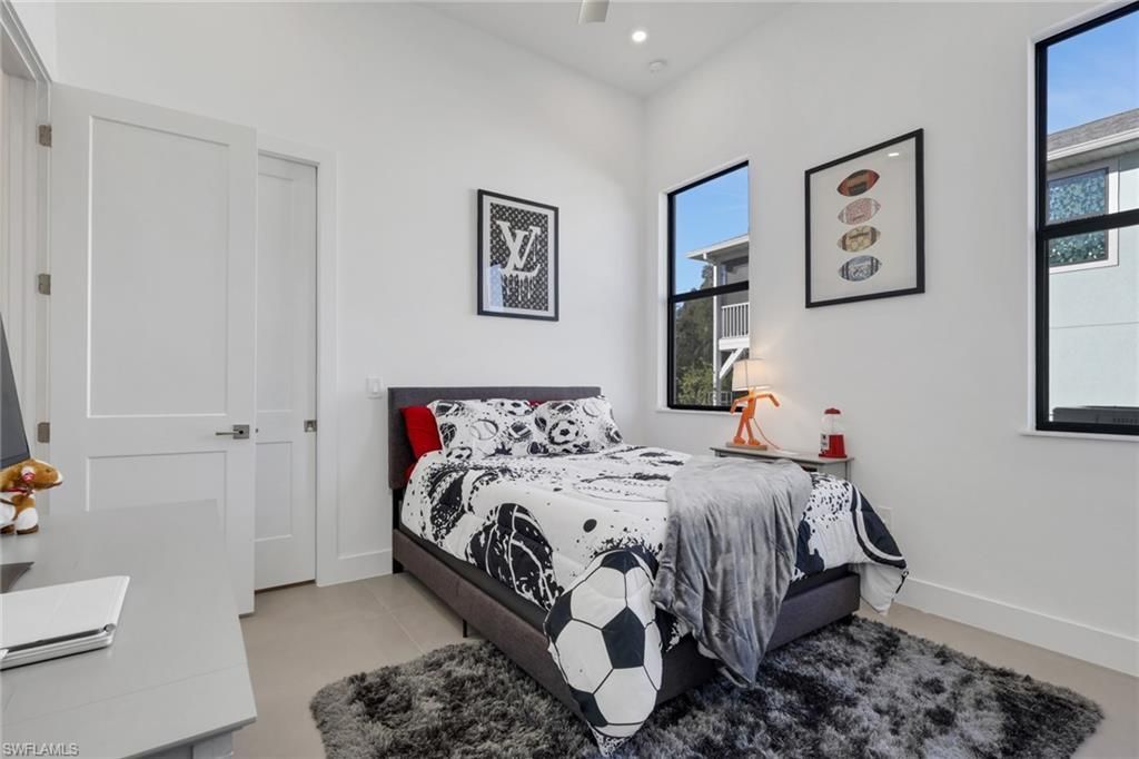 4111 Williams Rd, Estero, FL 33928 Photo