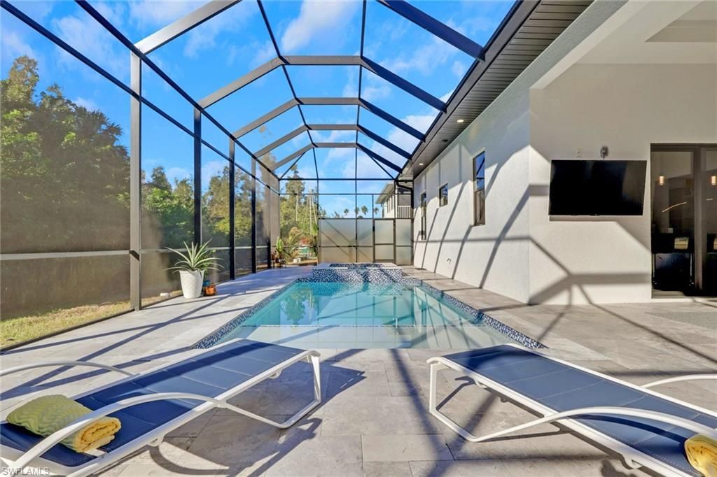 4111 Williams Rd, Estero, FL 33928 Photo