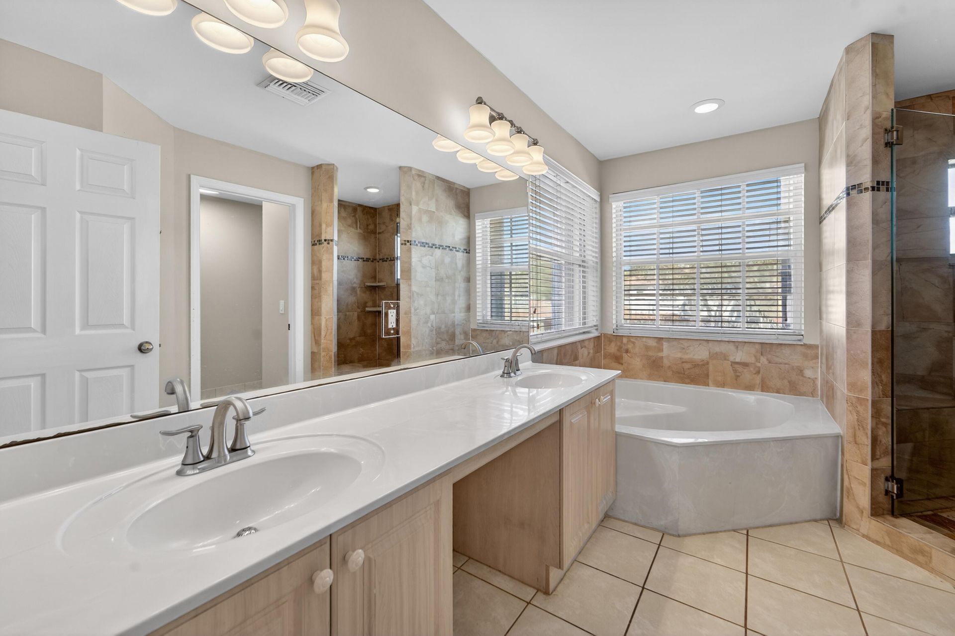 3944 Crescent Creek Drive, Coconut Creek, FL 33073 Photo