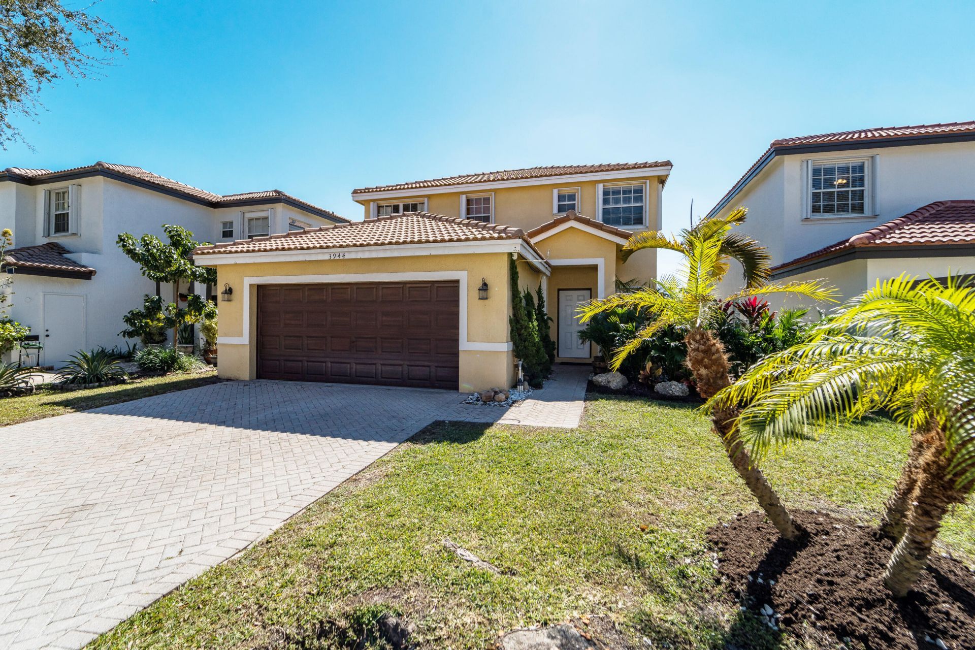 3944 Crescent Creek Drive, Coconut Creek, FL 33073 Photo